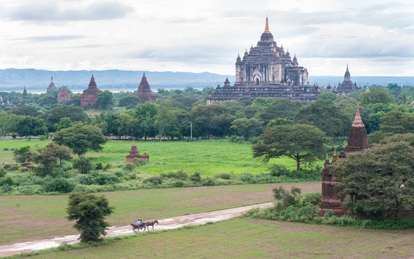 Templos de Bagan (Pagano ) — Foto de Stock