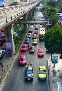 Bangkok Caddesi üzerinde trafik
