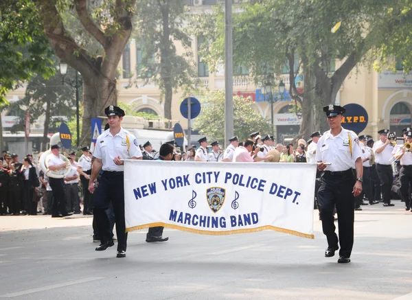 Orchestre de police en Hanoi — Photo