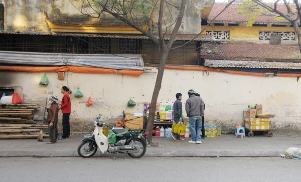 Lanscape of a street market in Hanoi — Stock Photo, Image