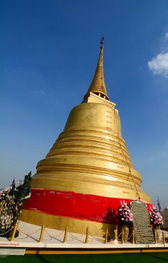 Altın Dağı Bangkok'da, altın stupa