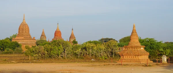 Görünüm Bagan tapınaklar, Myanmar — Stok fotoğraf