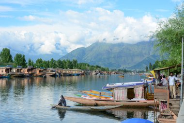Dal göl, Srinagar yaşam tarzı