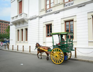 At arabası Intramuros, Manila ile