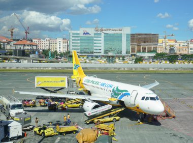 Cebu Pasifik uçak Manila Havalimanı Otopark
