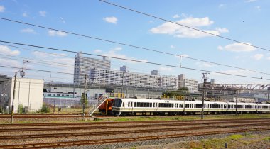 Generic regional commuter train in Tokyo