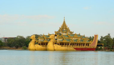 Karaweik Sarayı, Yangon, Myanmar