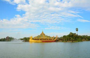 Karaweik Sarayı, Yangon, Myanmar