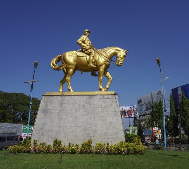 Anıt genel Aung San