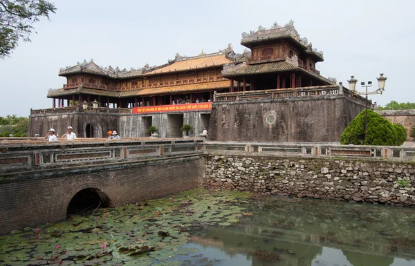 Main gate of The Imperial City in Hue — Stock Photo, Image