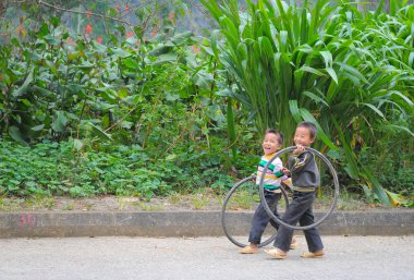 Ethnic Hmong children in Sapa, Vietnam clipart