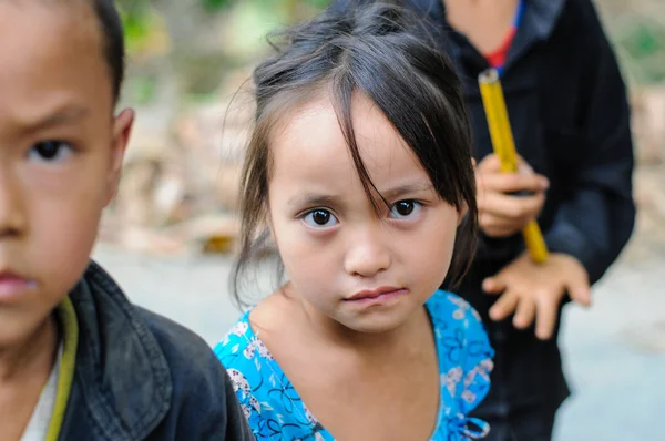 Retrato de uma menina vietnamita — Fotografia de Stock