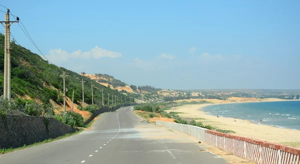 Uitzicht op de snelweg van Nha Trang naar Dalat — Stockfoto