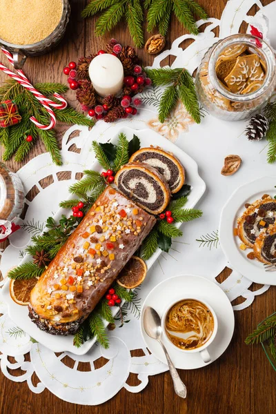 Poppy Seed Roulade Christmas Decoration Served Coffee Tea Top View — Stock Photo, Image