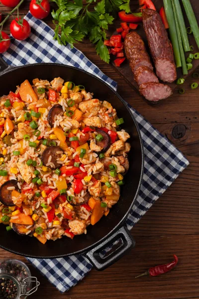 Jambalaya Tradicional Perepared Wok Servida Plato Vista Superior — Foto de Stock