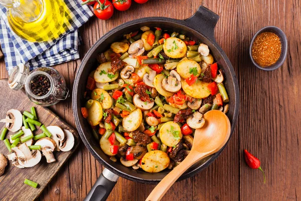 Fried Pan Vegetables Mushrooms Dried Tomatoes Seasoned Mix Herbs — Stock Photo, Image