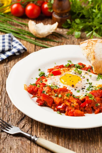 Shakshouka Dish Eggs Poached Sauce Tomatoes Chili Peppers Onions Front — Stock Photo, Image