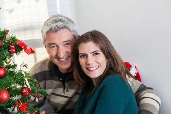 Husband and wife at christmas — Stock Photo, Image