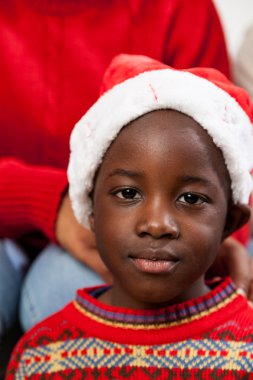 Afrikalı Çocuk kameraya bakıyor