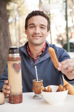 Adam churro yeme
