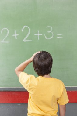 Çocuk matematik hakkında endişeli