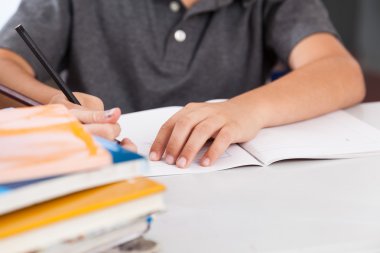 küçük çocuk eğitimi