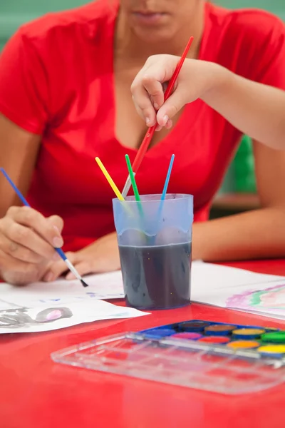 Cours d'art à la maternelle — Photo