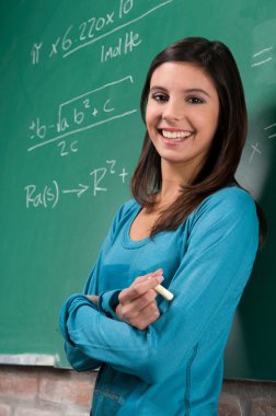 Öğrenci holding tebeşir