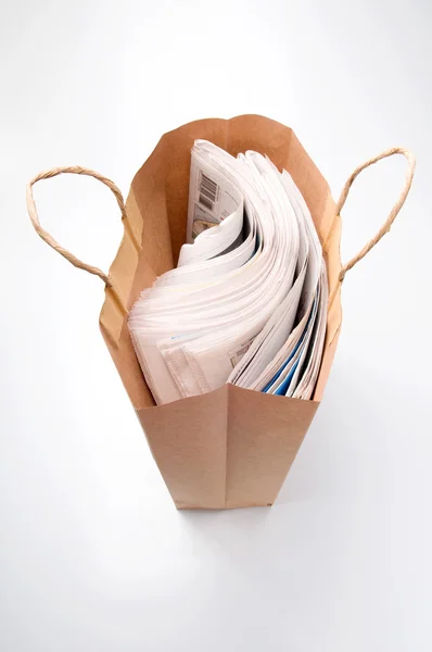 Reciclar papel en bolsa — Foto de Stock