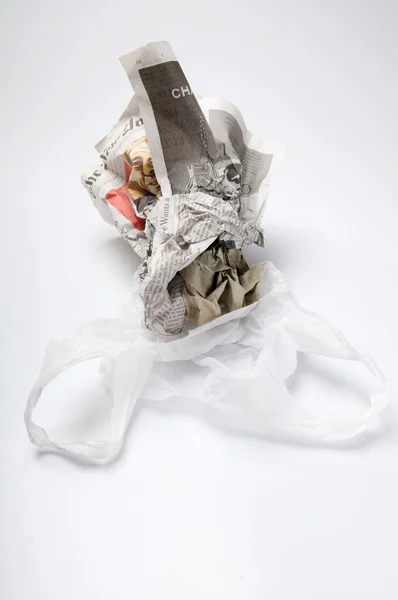 Papier und Plastiktüten recyceln — Stockfoto