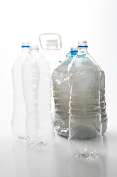 Plastic flessen van water — Stockfoto
