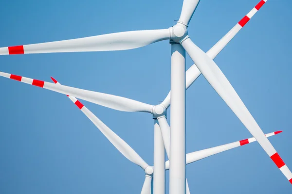 Windmills and the blue sky — Stock Photo, Image