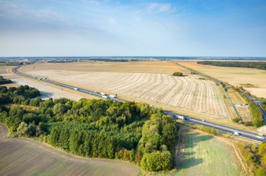 Uzun modern karayolu