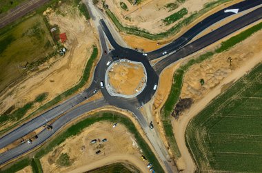 Yeni yol inşaat site havadan görünümü