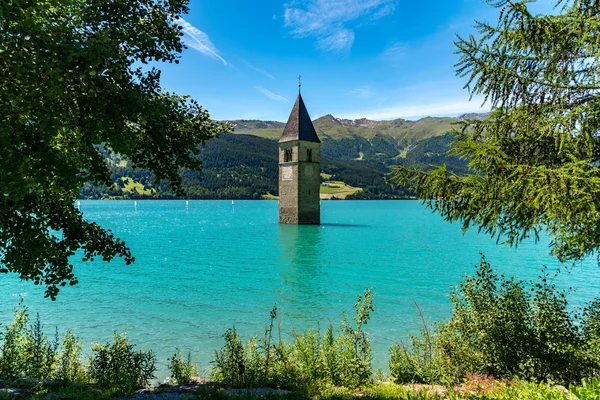 La torre dell'orologio sommerso — Foto Stock