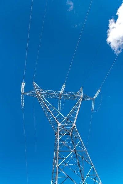 Powerline and the blue clear sky — Stock Photo, Image
