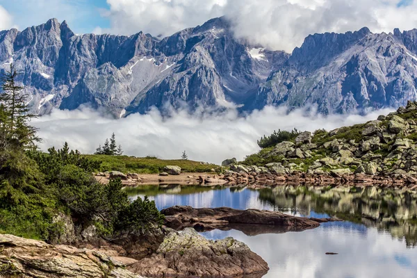 Lago — Fotografia de Stock