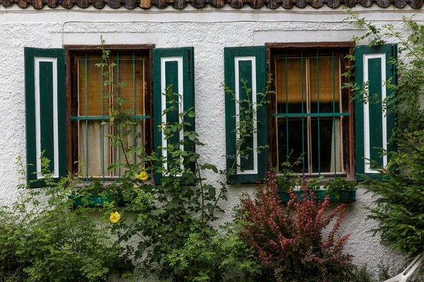 Janelas — Fotografia de Stock