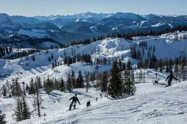 Vista en la estación de esquí — Foto de Stock
