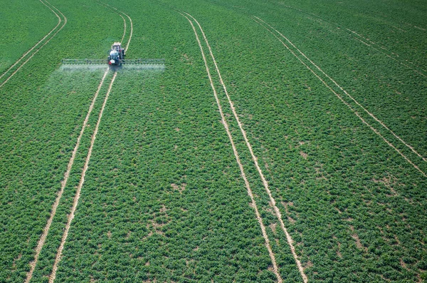 Vista aérea del tractor —  Fotos de Stock