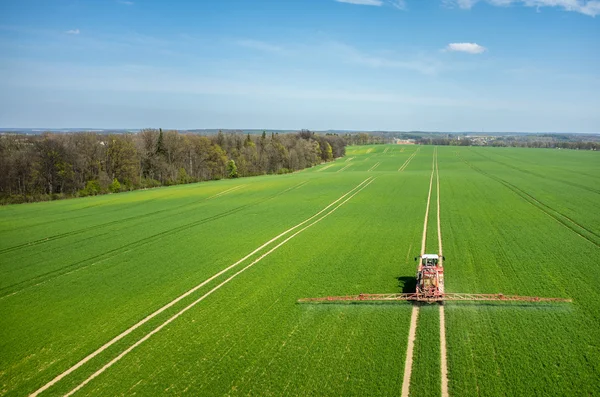 Vista aérea do tractor — Fotografia de Stock