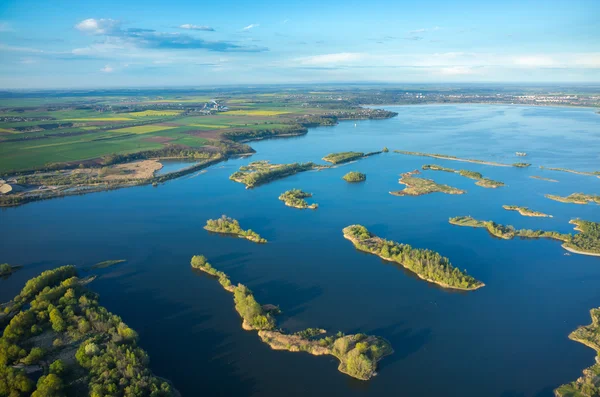 Flygfoto på sjön — Stockfoto