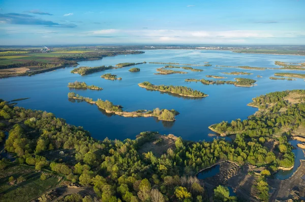 Flygfoto på sjön — Stockfoto