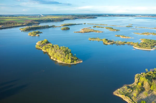 Flygfoto på sjön — Stockfoto