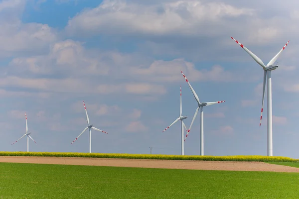 Molinos de viento — Foto de Stock