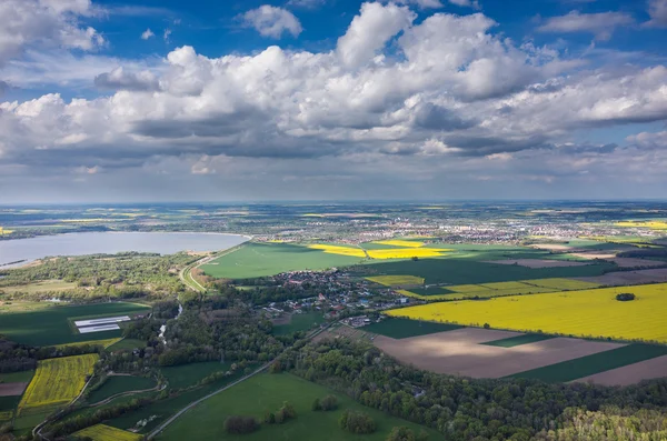 Widok na jezioro — Zdjęcie stockowe