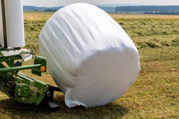 Baler wrapper — Stock Photo, Image