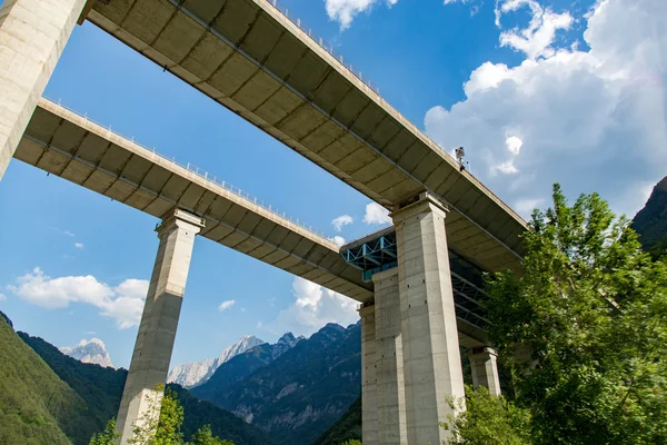 Modern bridge — Stock Photo, Image