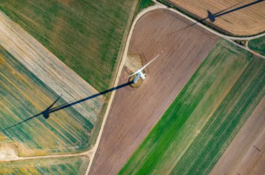 Yel değirmeni üzerinde havadan görünümü