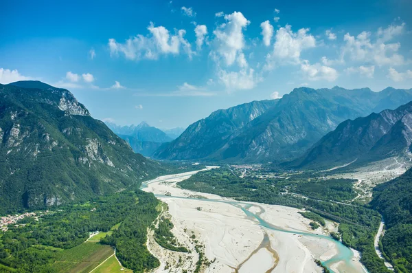 Řeka Tagliamento v Itálii — Stock fotografie